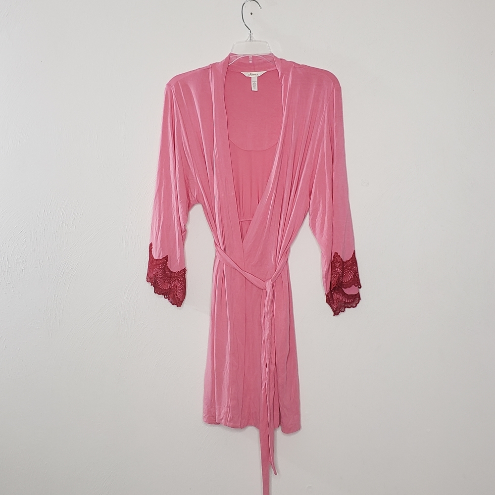 Soma Lace Trim Sleeved Robe Size Small/Medium - Picture 2 of 9